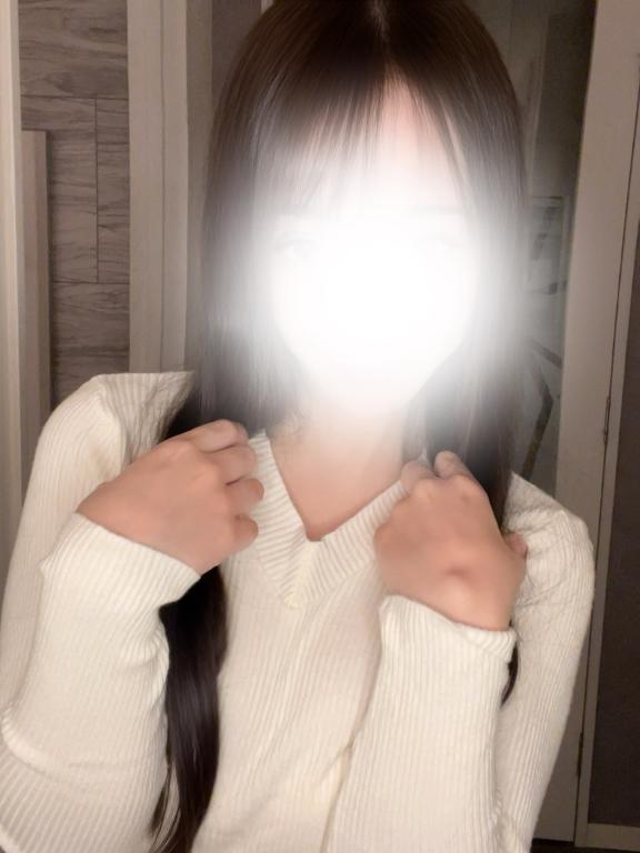 くれは【F乳美意識高め女子】