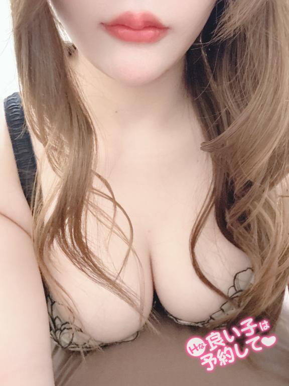 りょう【HでHなパイパン美女】