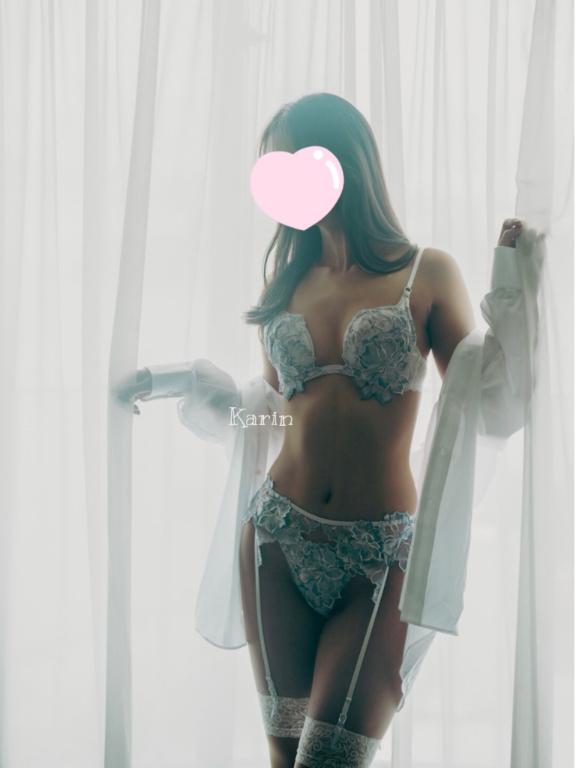 かりん【8等身モデル美女】