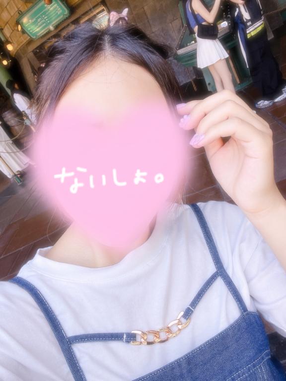 ゆあ【感度天井全身敏感美女】
