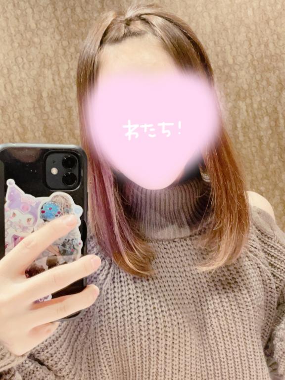 ゆあ【感度天井全身敏感美女】