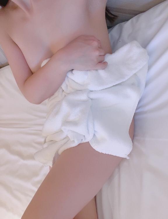 くれは【F乳美意識高め女子】