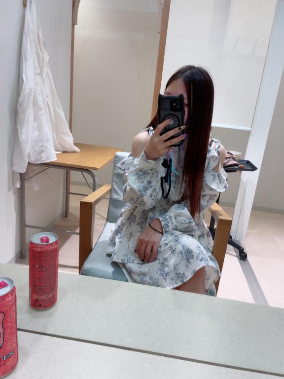 ゆあ【感度天井全身敏感美女】ヘトヘトにさせて