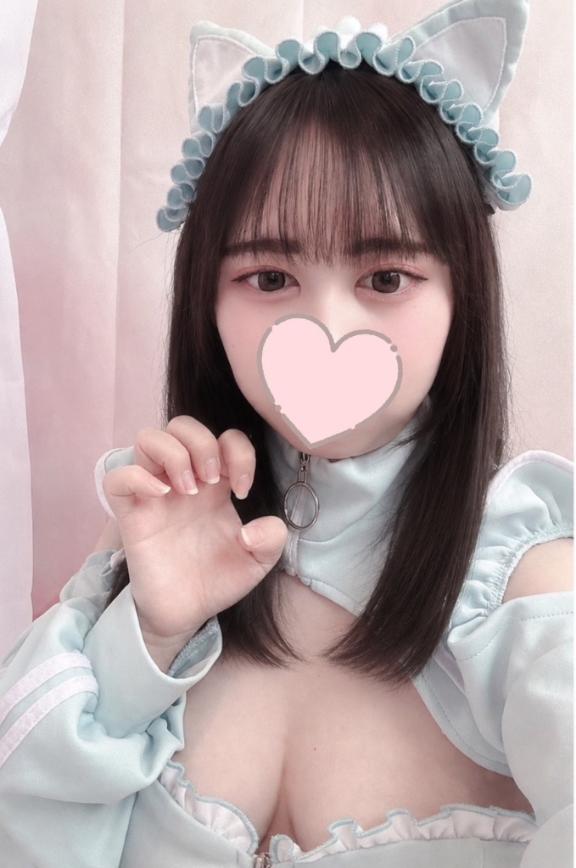 かんな【143㎝癒し系美女】