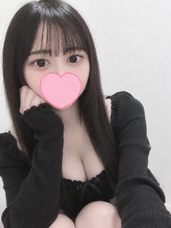 かんな【143㎝癒し系美女】