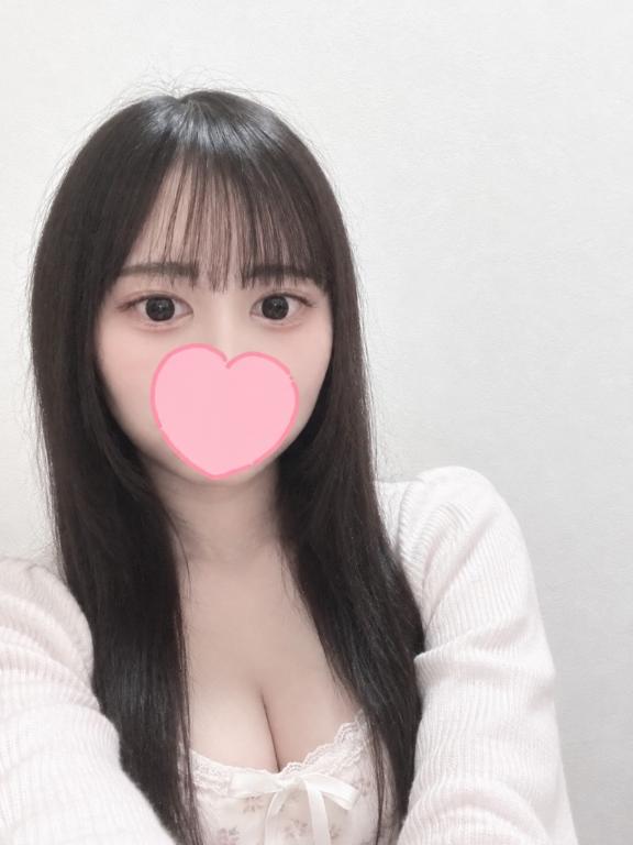 かんな【143㎝癒し系美女】